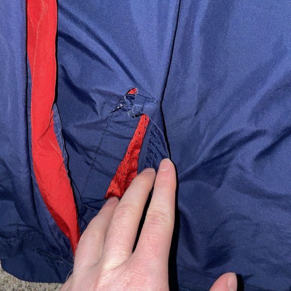 Eddie Robinson PRACTICE WORN Tennessee Titans Puma Pullover RARE Memorabilia - Picture 6 of 7